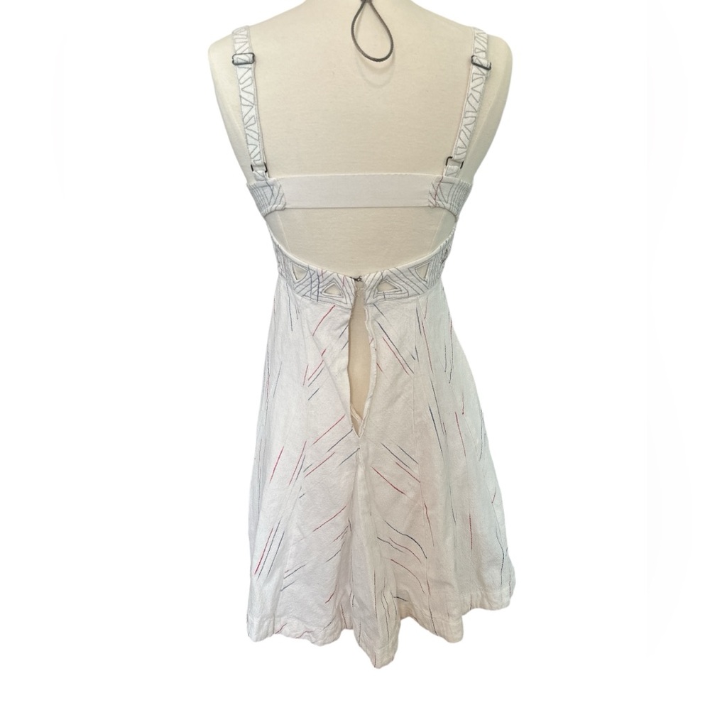 New Romantics White Ribbed Sleeveless Sundress - Picture 4 of 8